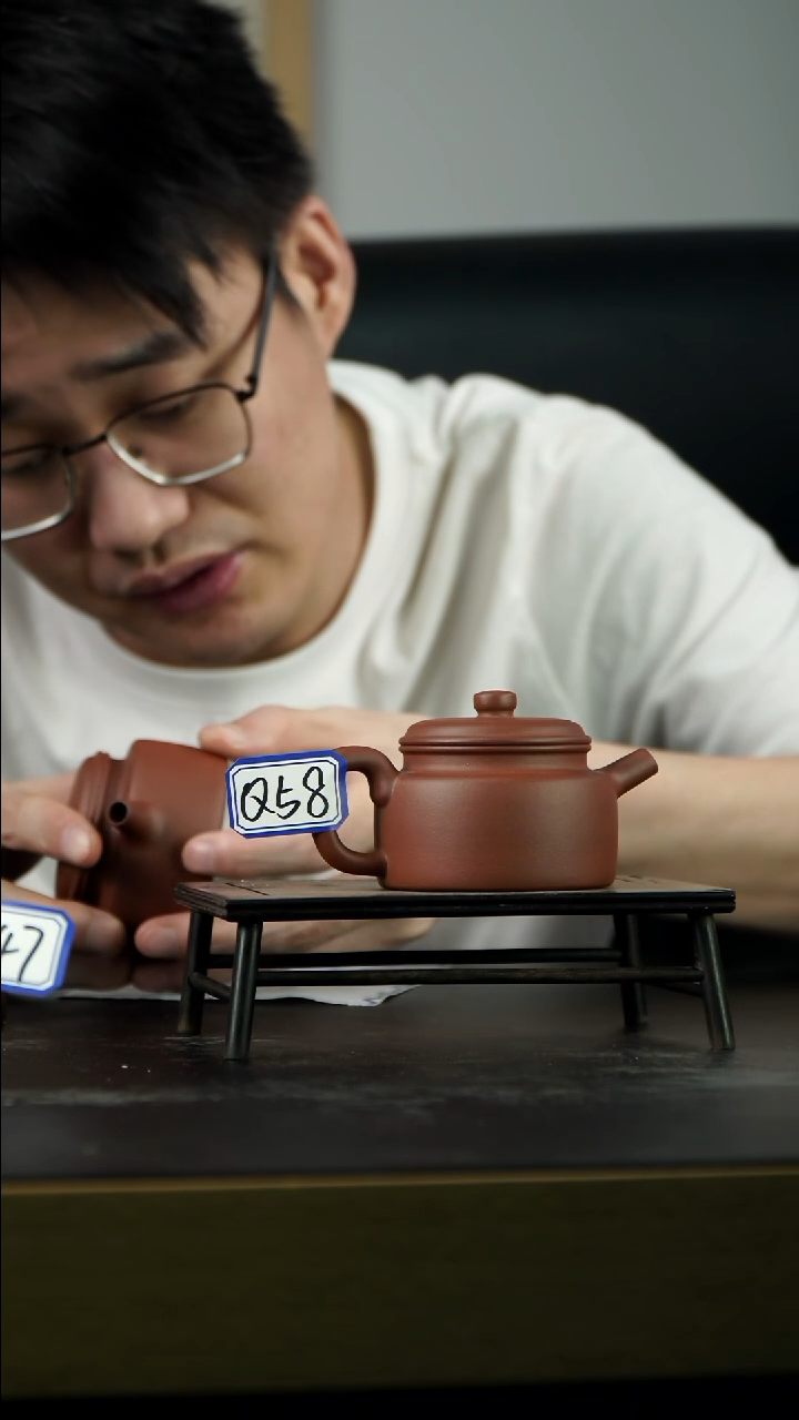 茶壶紫砂Q58【小四紫砂】