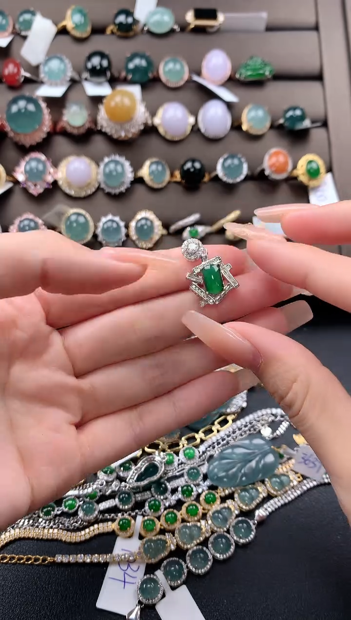 【闪购商品】翡翠戒指银S925镶嵌432423