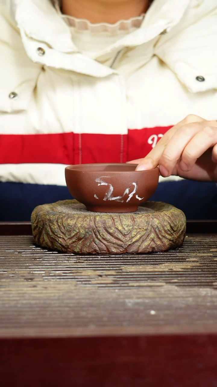 宜兴原矿紫砂壶茶壶宜兴原矿紫砂壶茶壶130C
