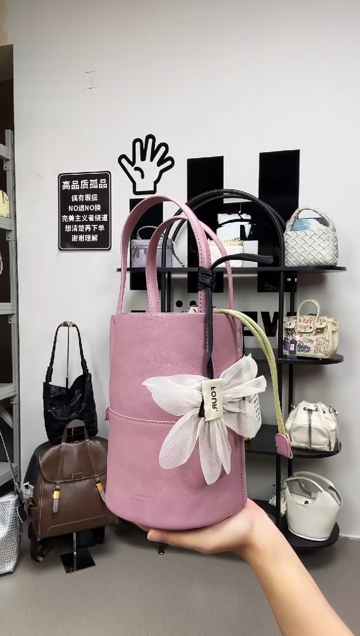 牛皮（革）彩汐轻奢女包编号：112