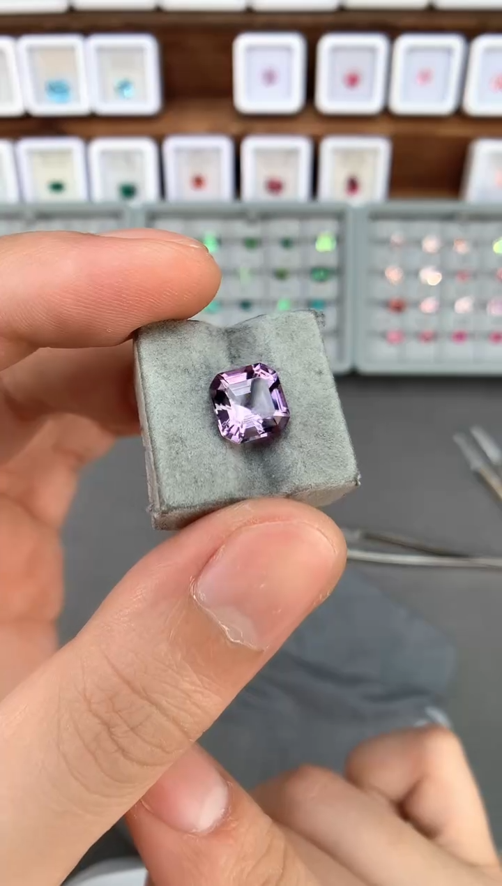 【闪购商品】定制水晶裸石未镶嵌3.52ct