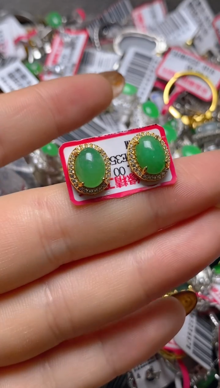 银S925镶嵌戒指翡翠百内无证书