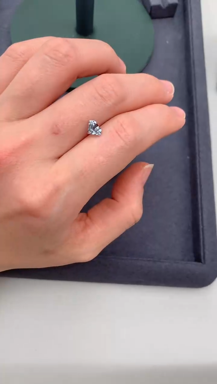 【闪购商品】蓝宝石裸石未镶嵌1ct 无烧灰蓝宝