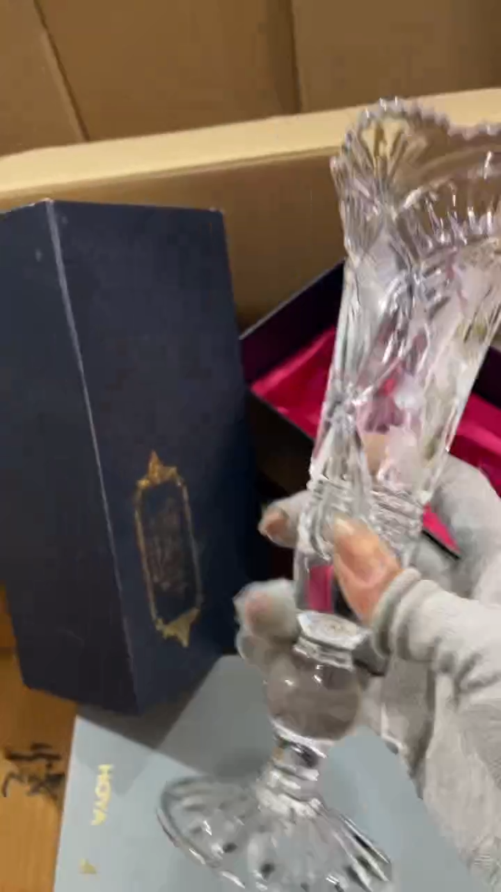 玻璃心**晨心想是晨 