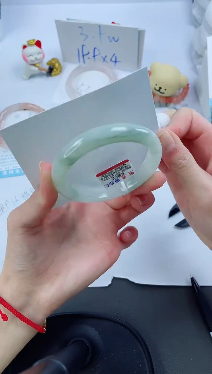 【闪购商品】石英质玉手镯未镶嵌162-56.6