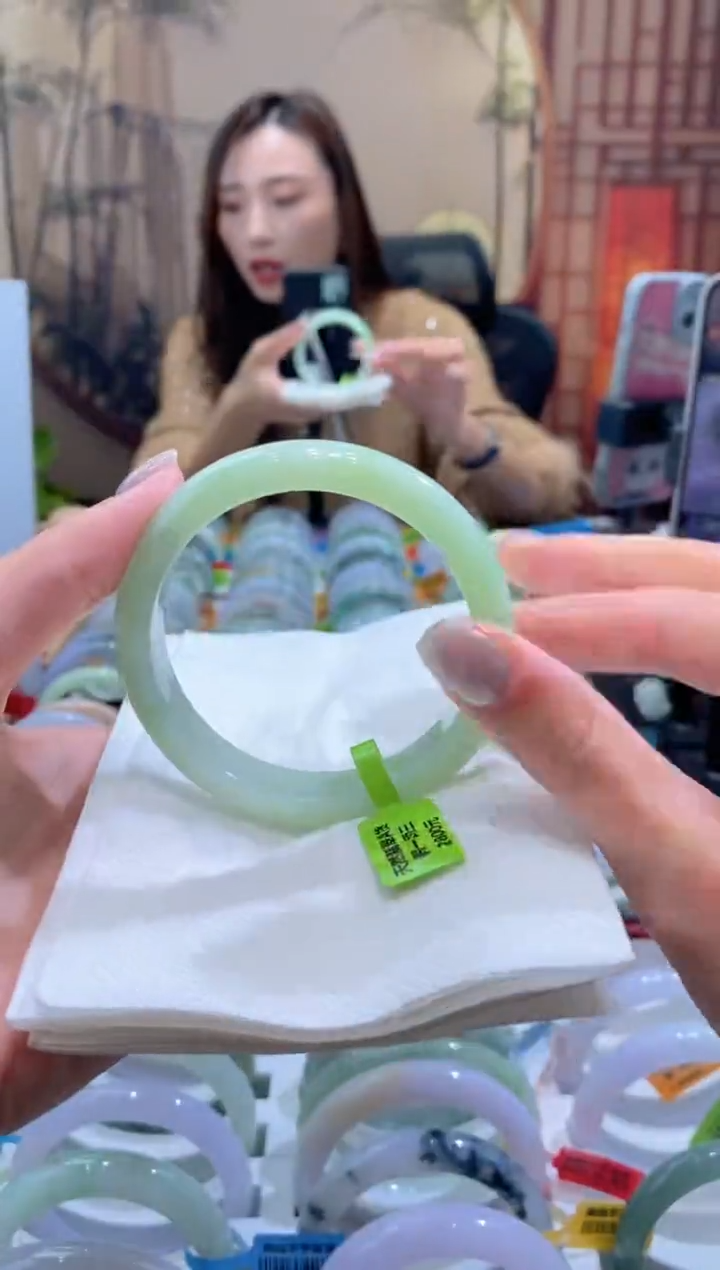 未镶嵌手镯翡翠000079859