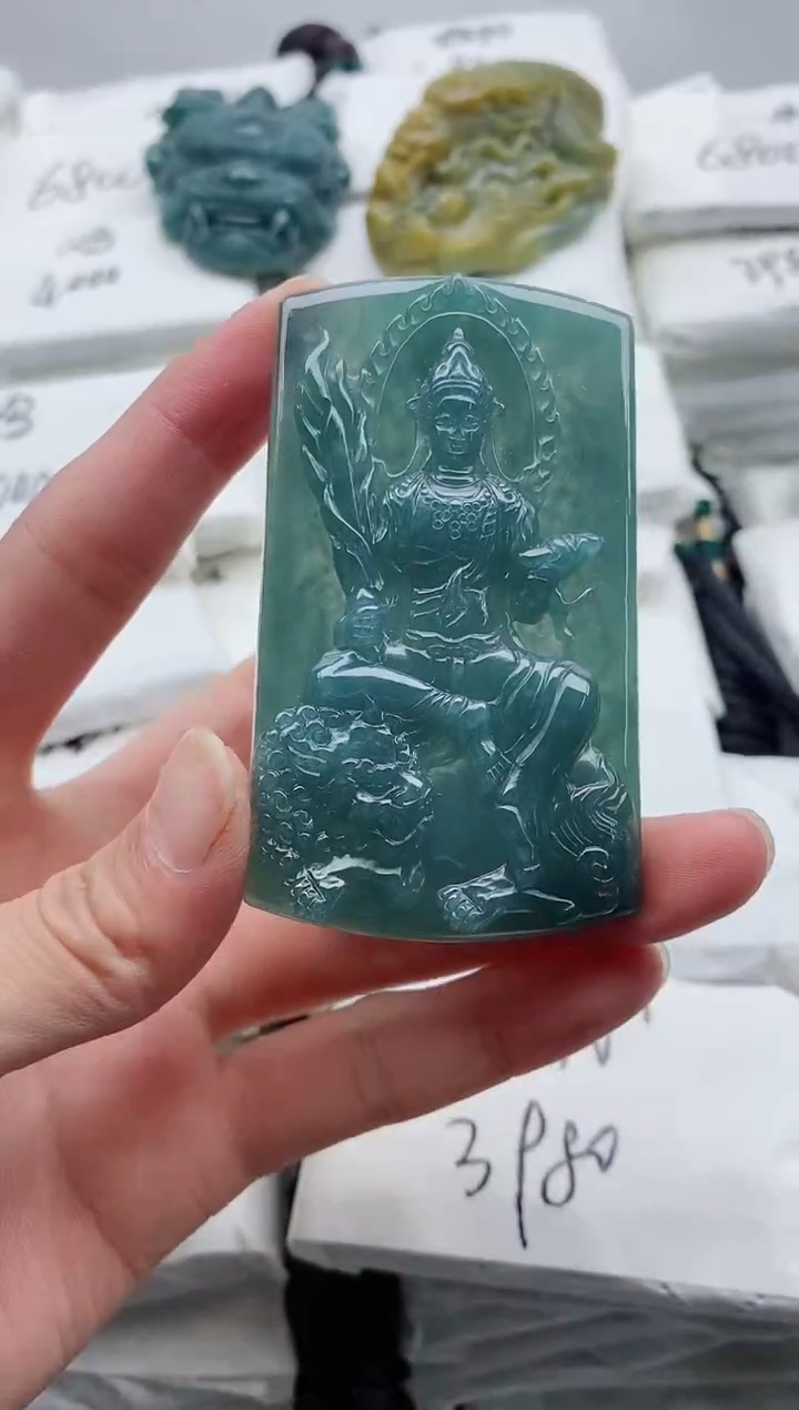 颈饰未镶嵌翡翠8