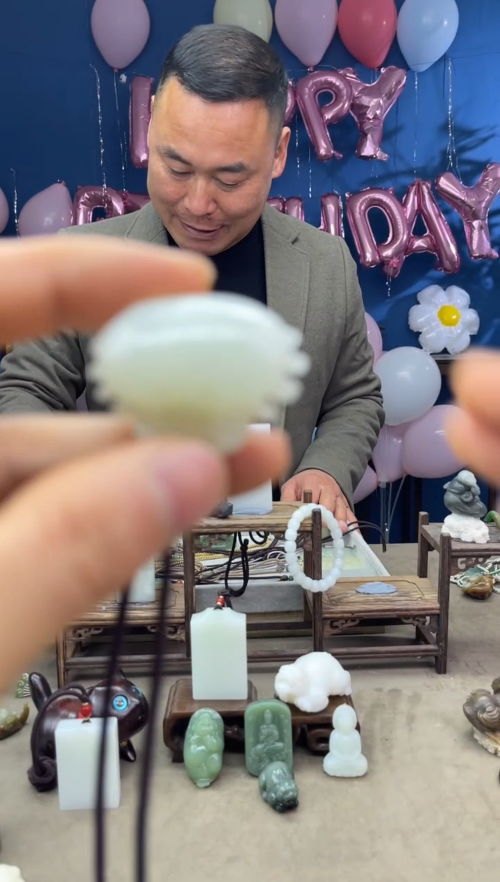 【闪购商品】和田玉颈饰未镶嵌1
