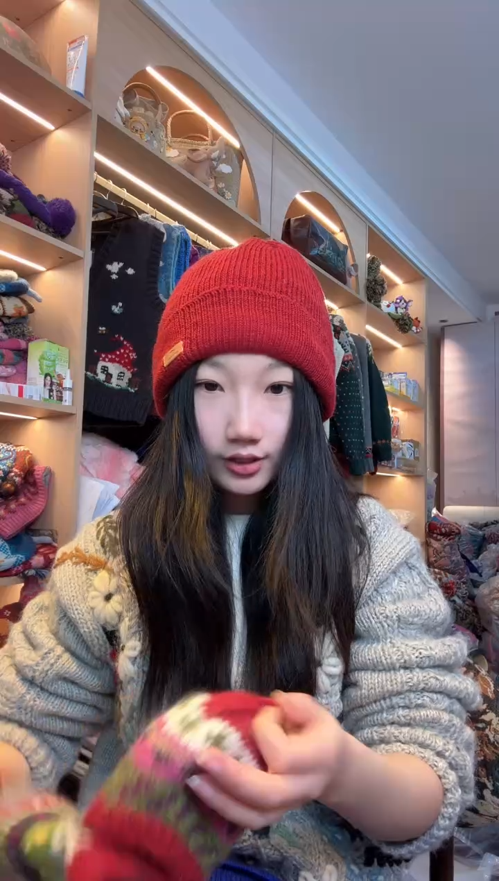 羊毛紫*冷帽红   469