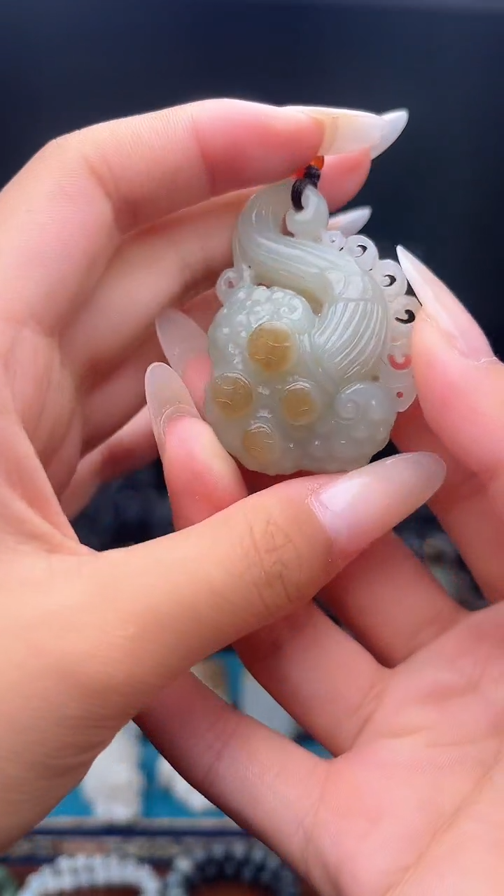 未镶嵌和田玉挂件1