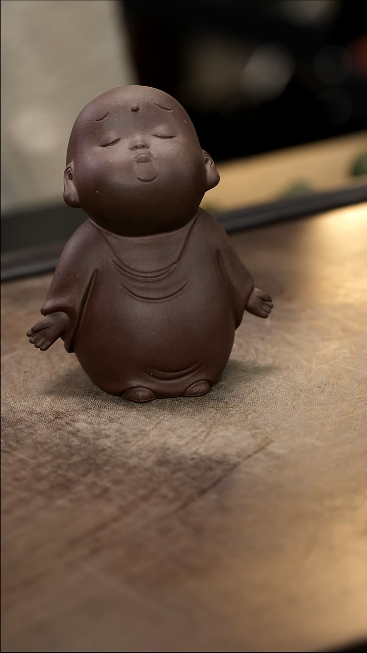 紫砂茶宠紫砂小沙弥