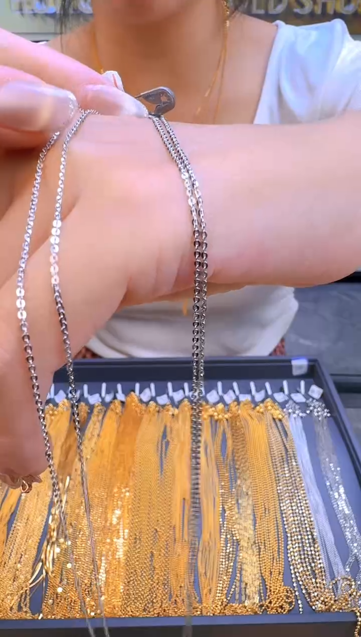 福利50cm固定K白闪O链1.19g（多样性发货）