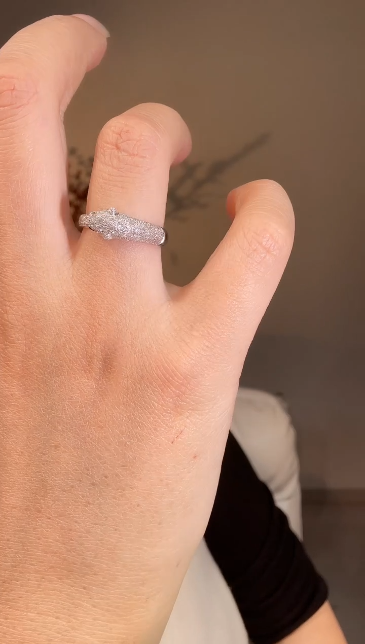 【闪购商品】钻石戒指18K金镶嵌K玫豹子戒子13#