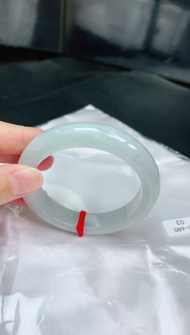 【闪购商品】翡翠手镯未镶嵌缅甸天然A货翡翠手镯