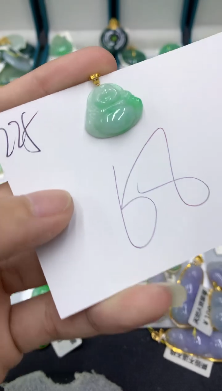 【闪购商品】翡翠颈饰18K金镶嵌翡翠