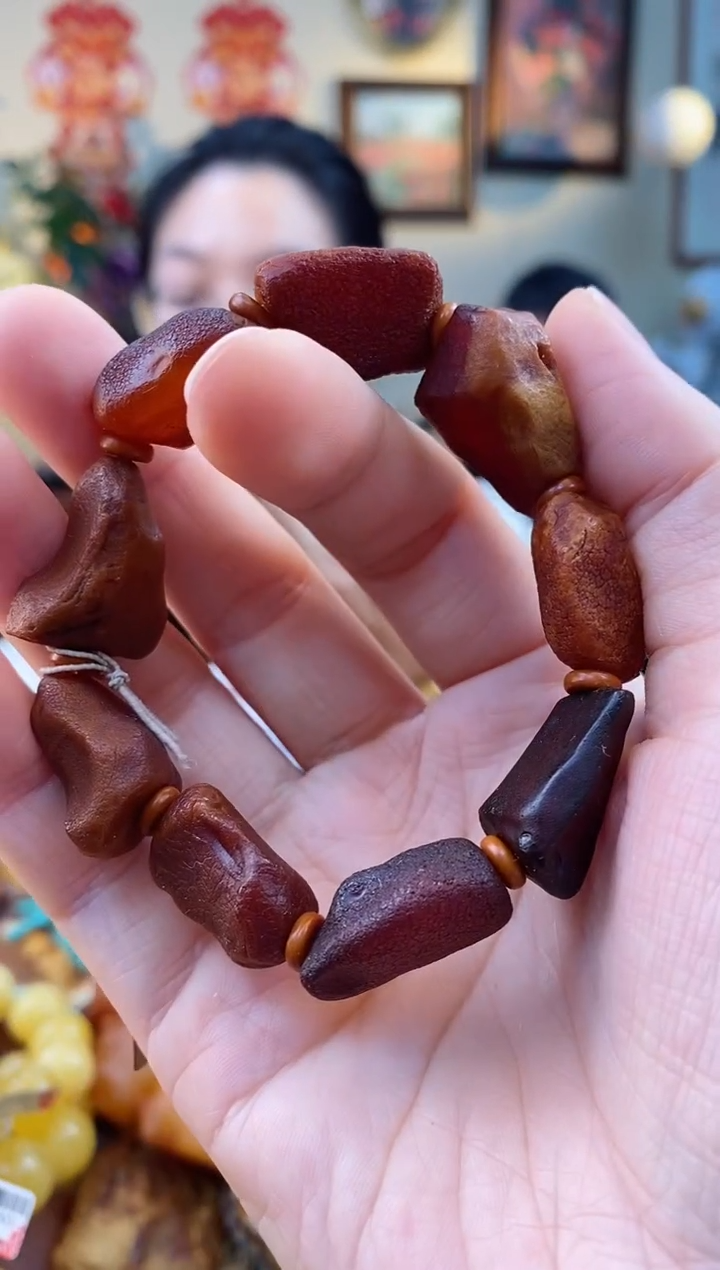 【闪购商品】琥珀手串未镶嵌手串