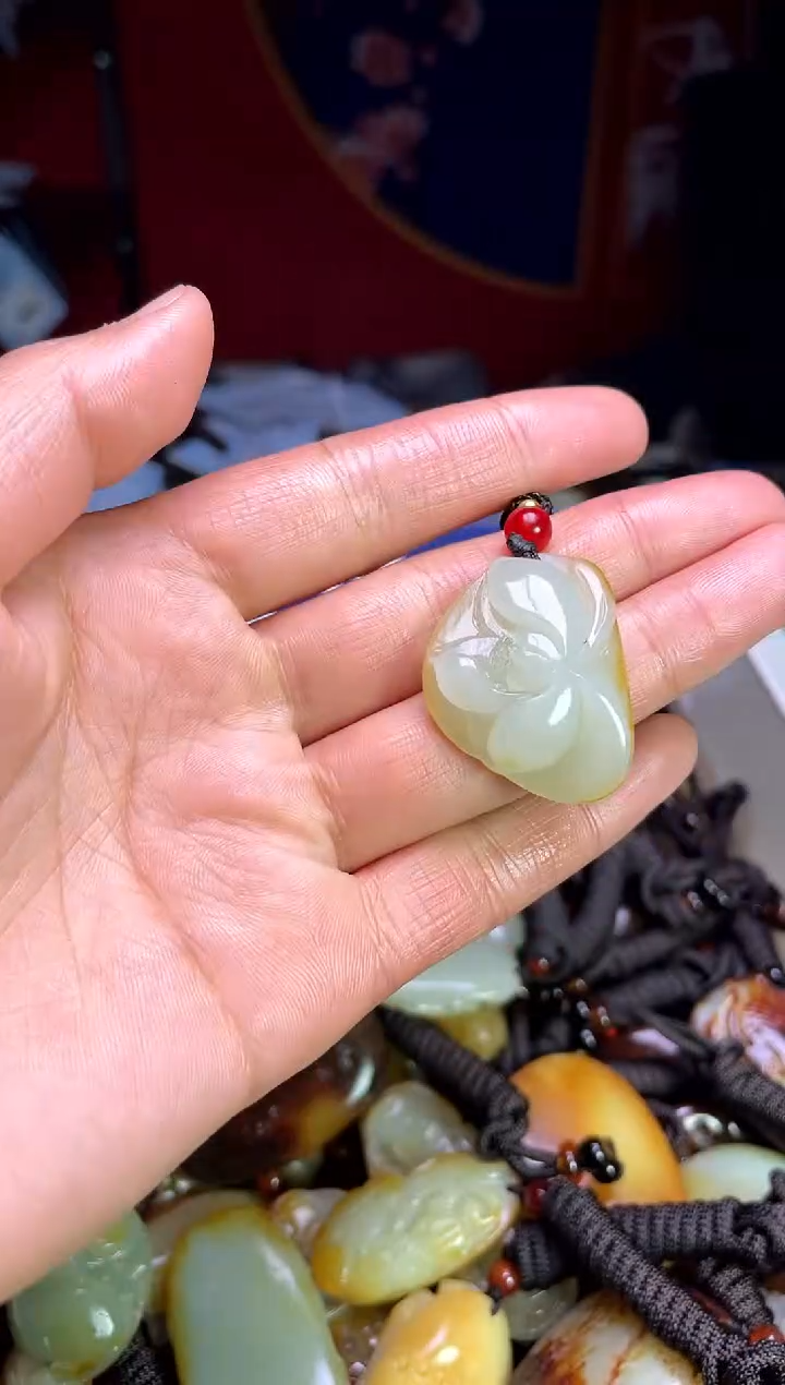 【闪购商品】和田玉颈饰未镶嵌123