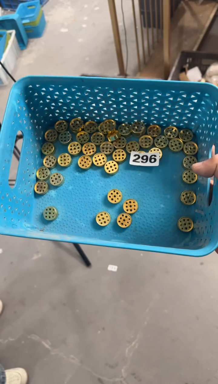 兰****具【296 】 八哥专拍