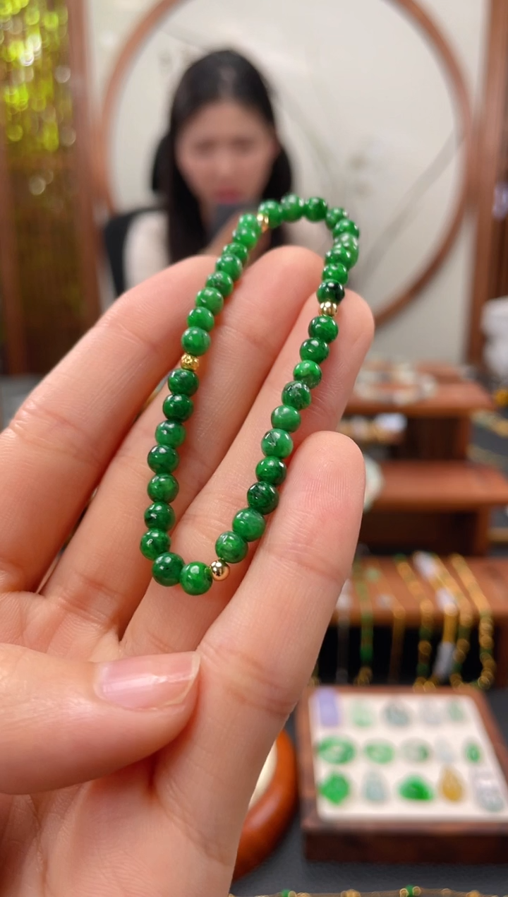 【闪购商品】翡翠套链未镶嵌多样性发货一个  715