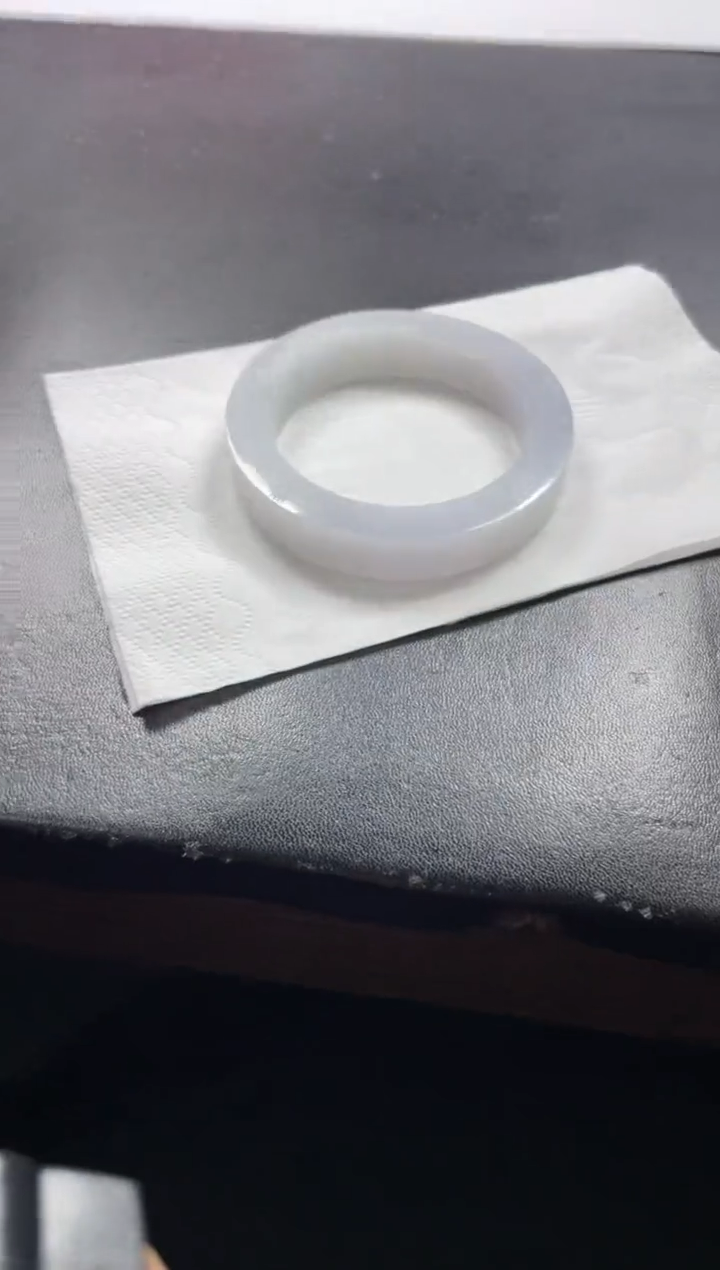 【闪购商品】定制翡翠手镯未镶嵌手镯DDH/发一件