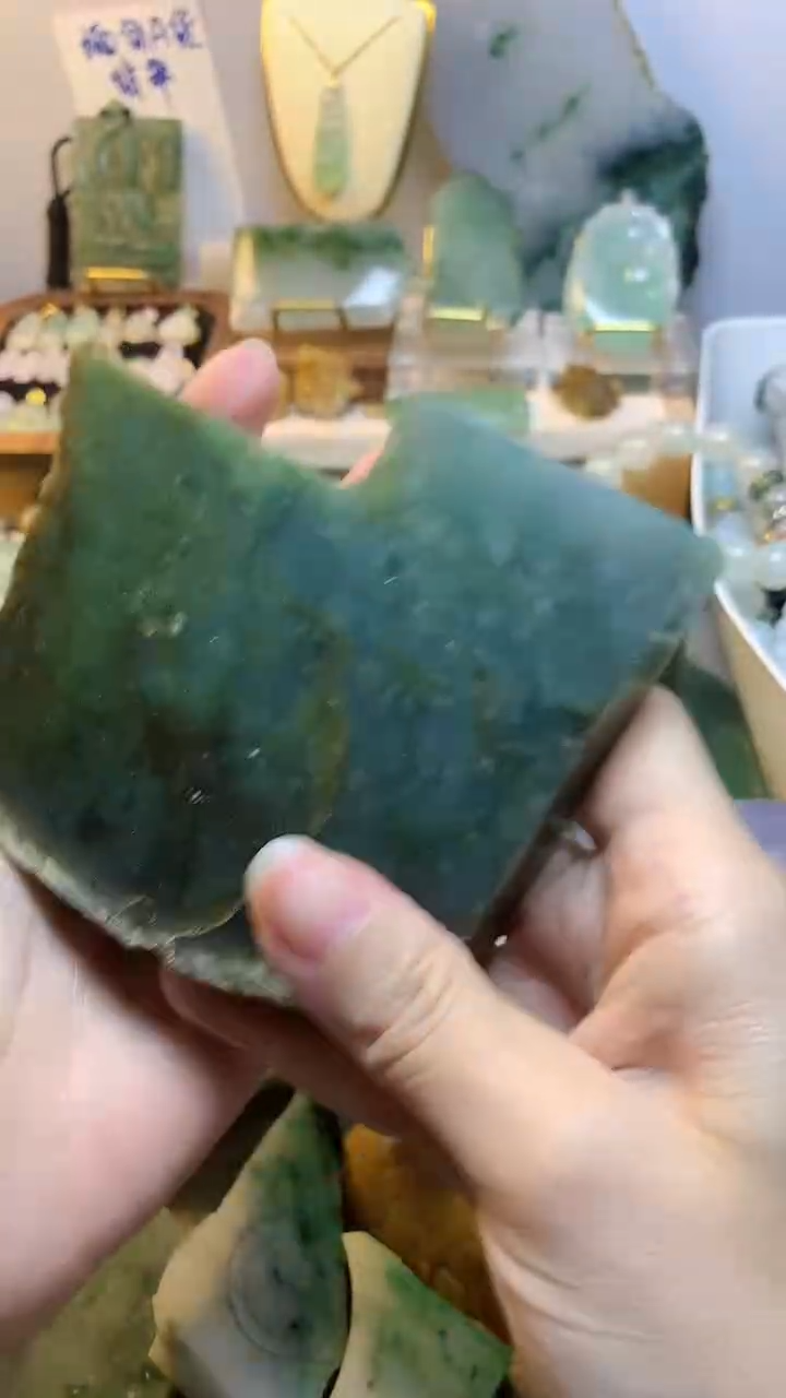 未镶嵌挂件翡翠柒*缅甸A货翡翠,没有运费险,有纹有裂