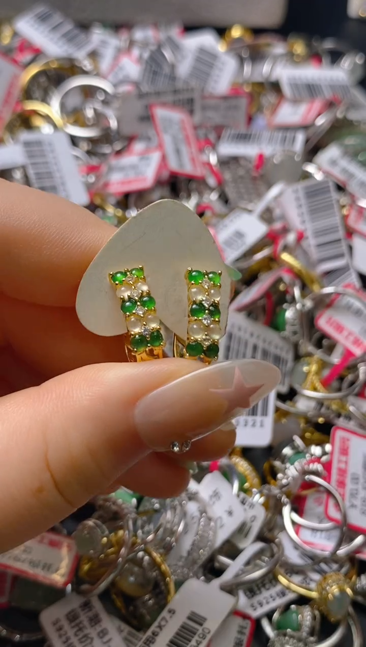 银S925镶嵌戒指翡翠百内无证书