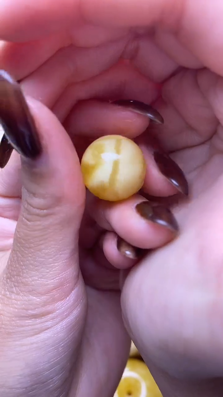 【闪购商品】琥珀裸石未镶嵌蜜蜡.22