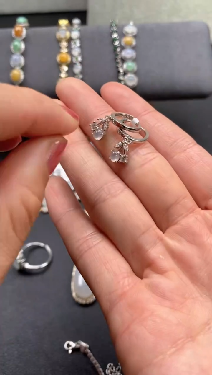 【闪购商品】翡翠戒指银S925镶嵌33333333333