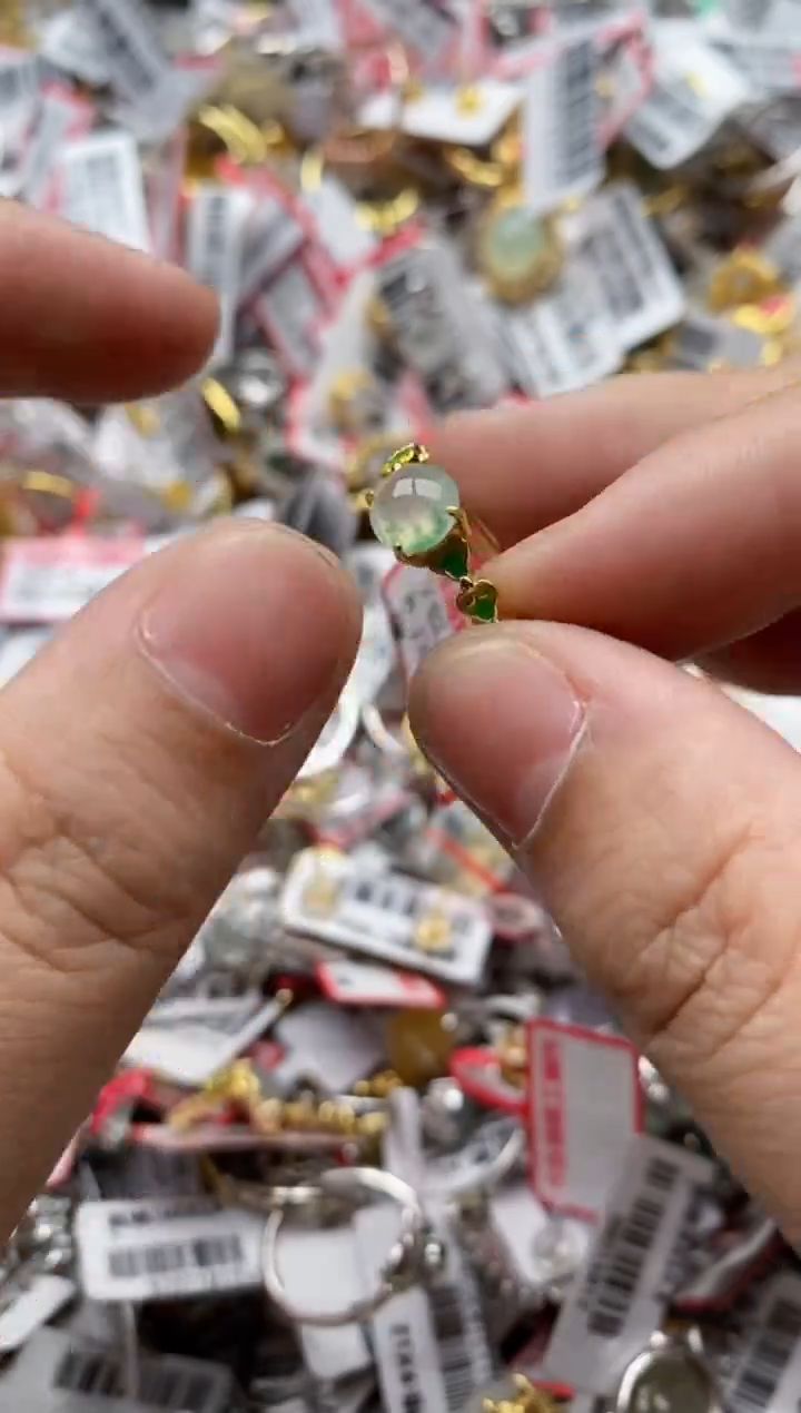 【闪购商品】翡翠戒指银S925镶嵌6666---10