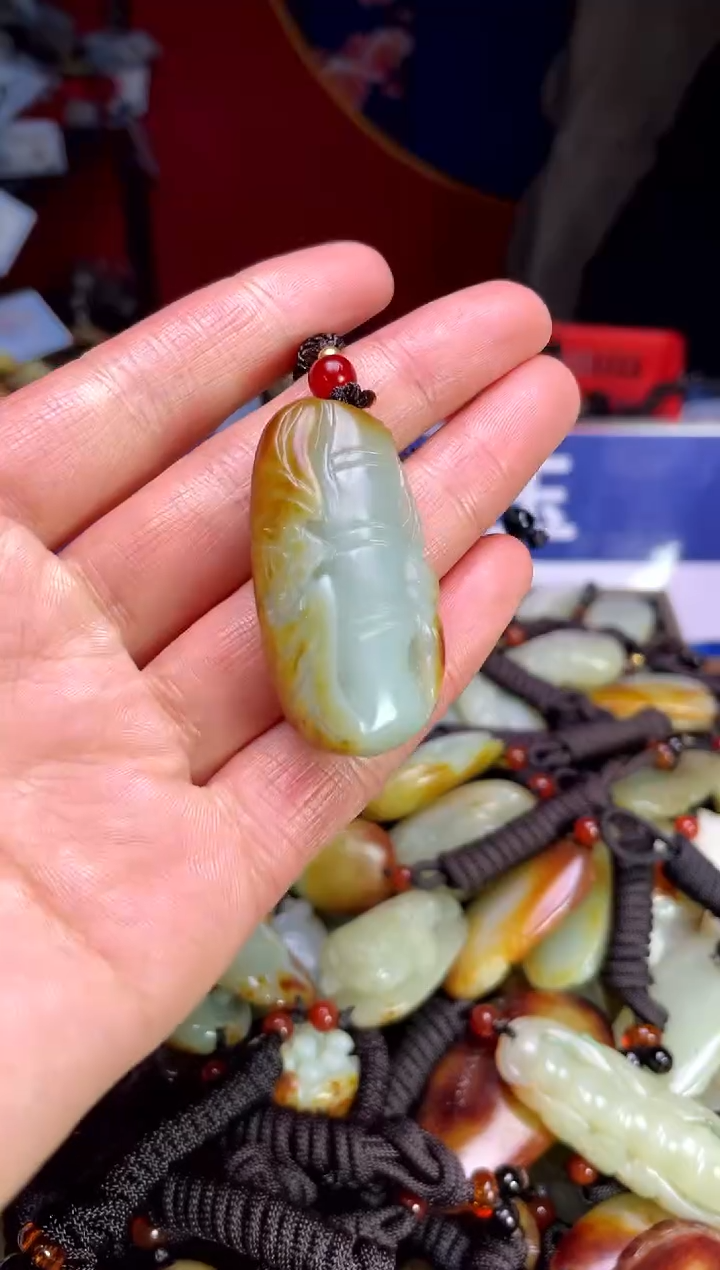 【闪购商品】和田玉颈饰未镶嵌123