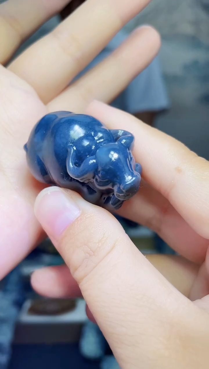 和田玉未镶嵌颈饰1