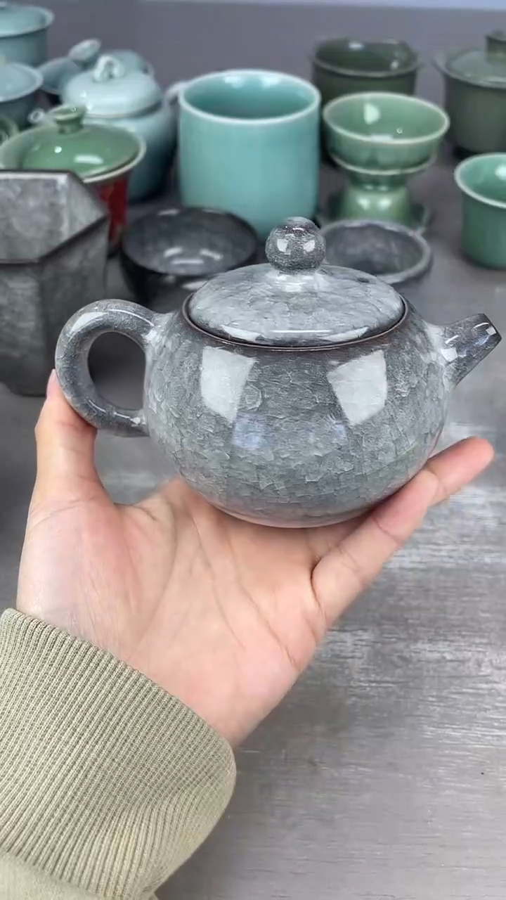 青瓷仓储清仓福利