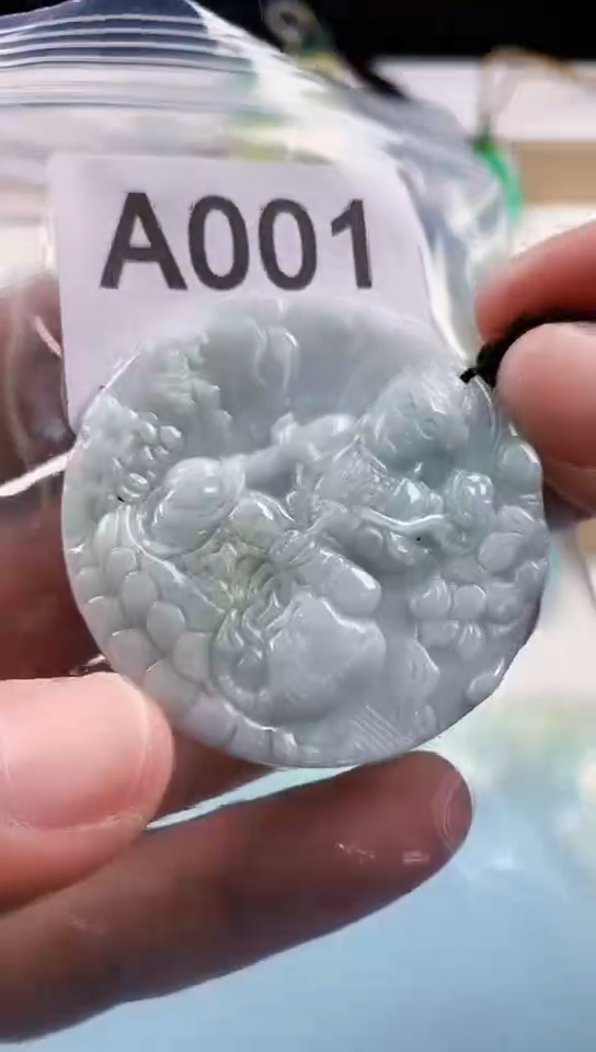 【闪购商品】翡翠挂件未镶嵌天然翡翠吊坠挂件