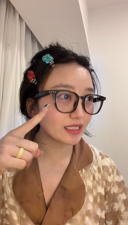 索南措姆眼镜百搭款深咖色