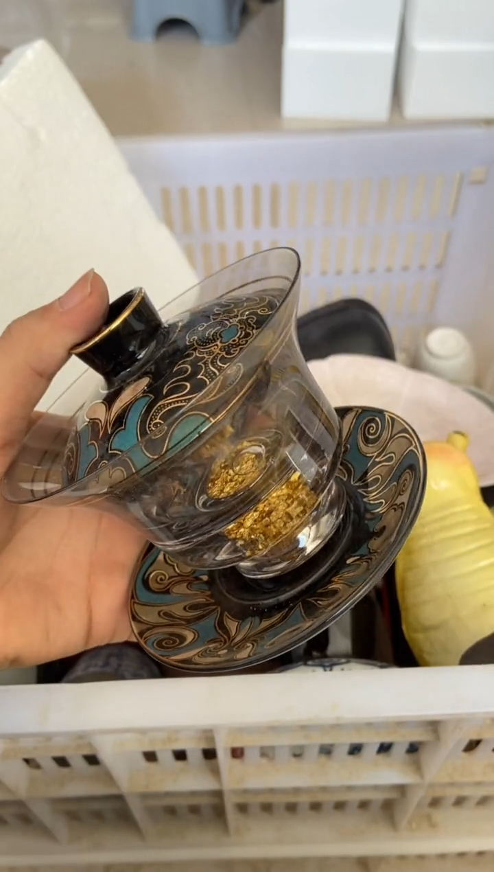 杯无运费险有瑕疵的摄影的产品有使用过的痕迹有点脏介意勿拍杯