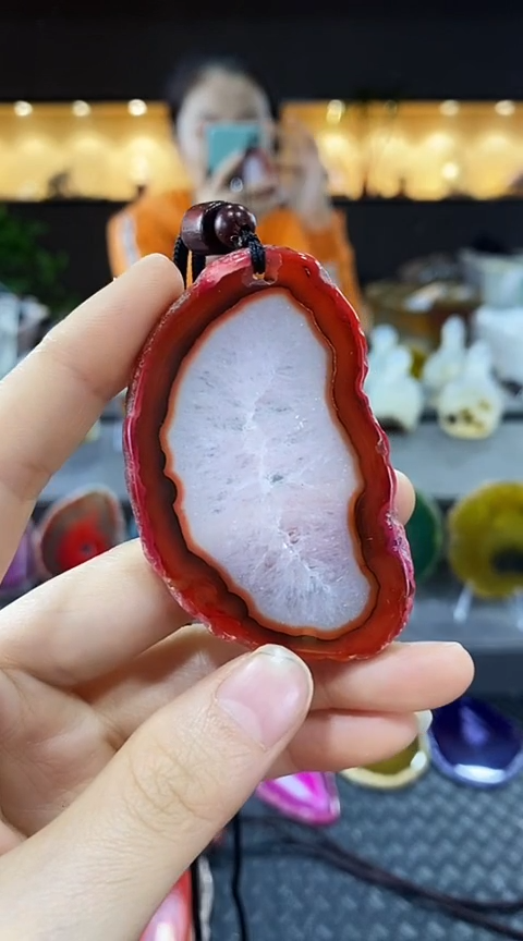 未镶嵌颈饰玛瑙/玉髓心****^玛瑙