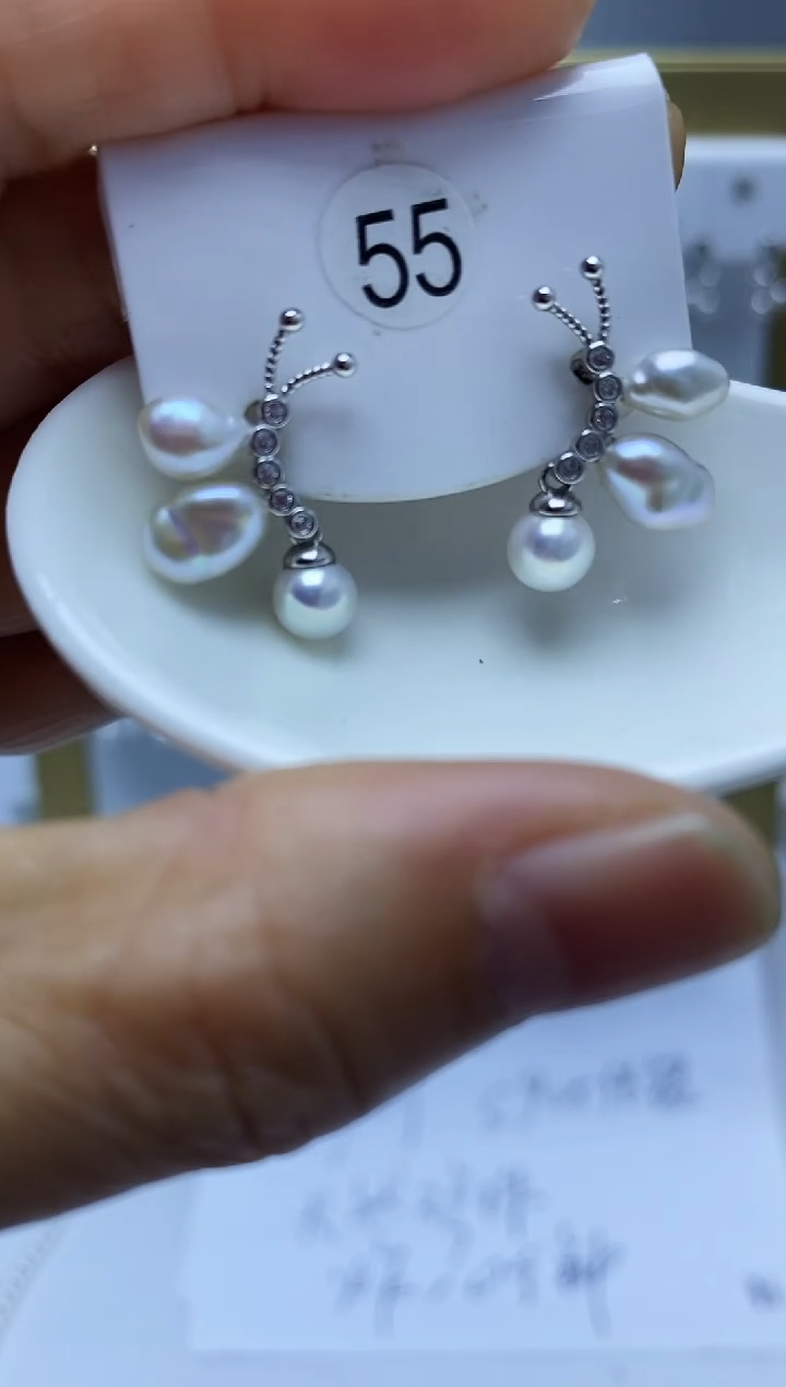 银S925镶嵌耳饰淡水珍珠55