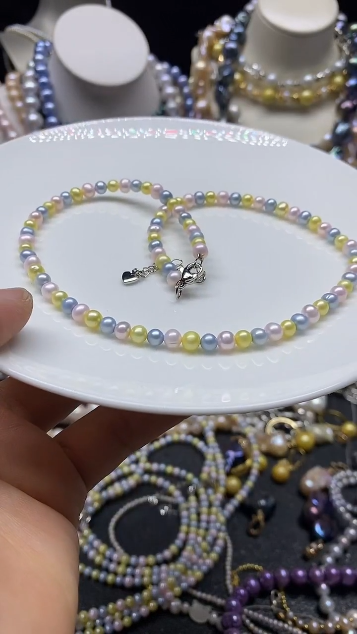 颈饰未镶嵌淡水珍珠多人