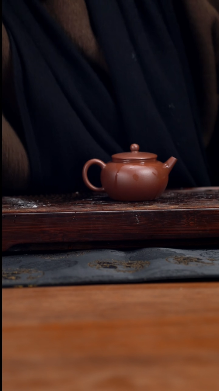 【闪购商品】紫砂茶壶130cc黄龙山原矿紫泥平盖18