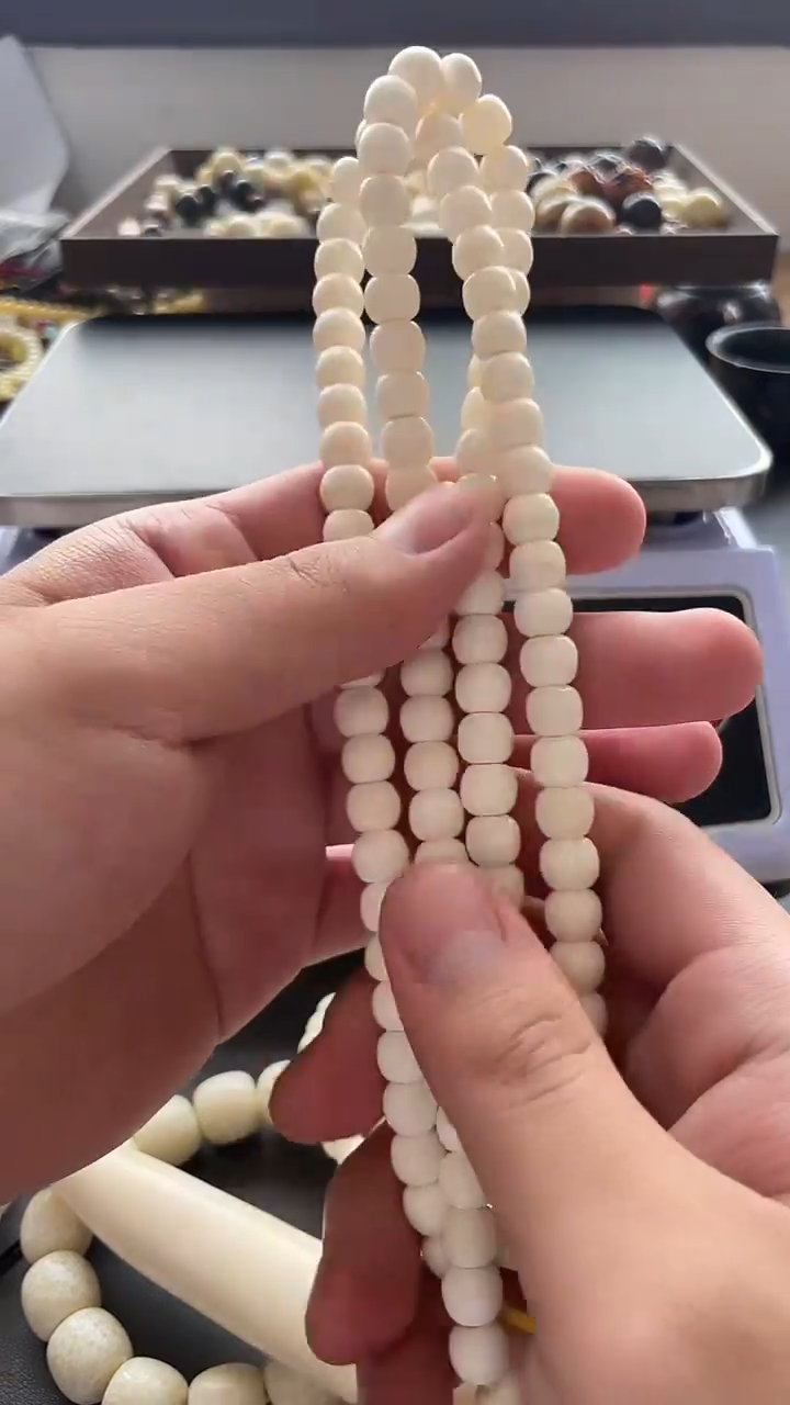 橄榄核吊坠猛犸独独108  9*8老型41号