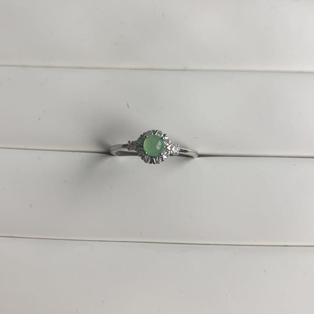 天然缅甸翡翠S925银镶嵌戒指