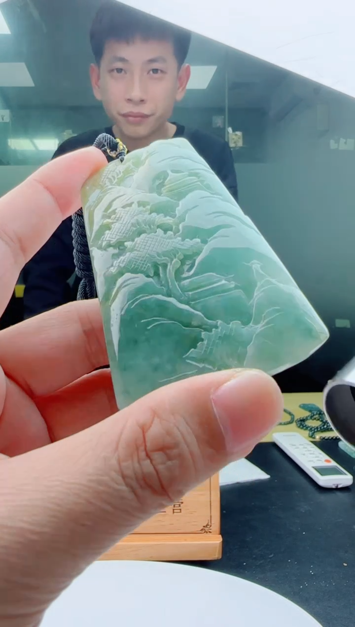 【闪购商品】翡翠颈饰未镶嵌111111111