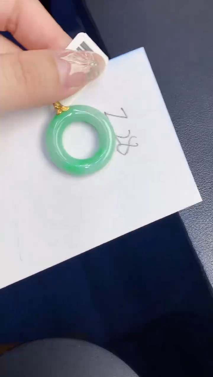 【闪购商品】翡翠颈饰18K金镶嵌0000000000