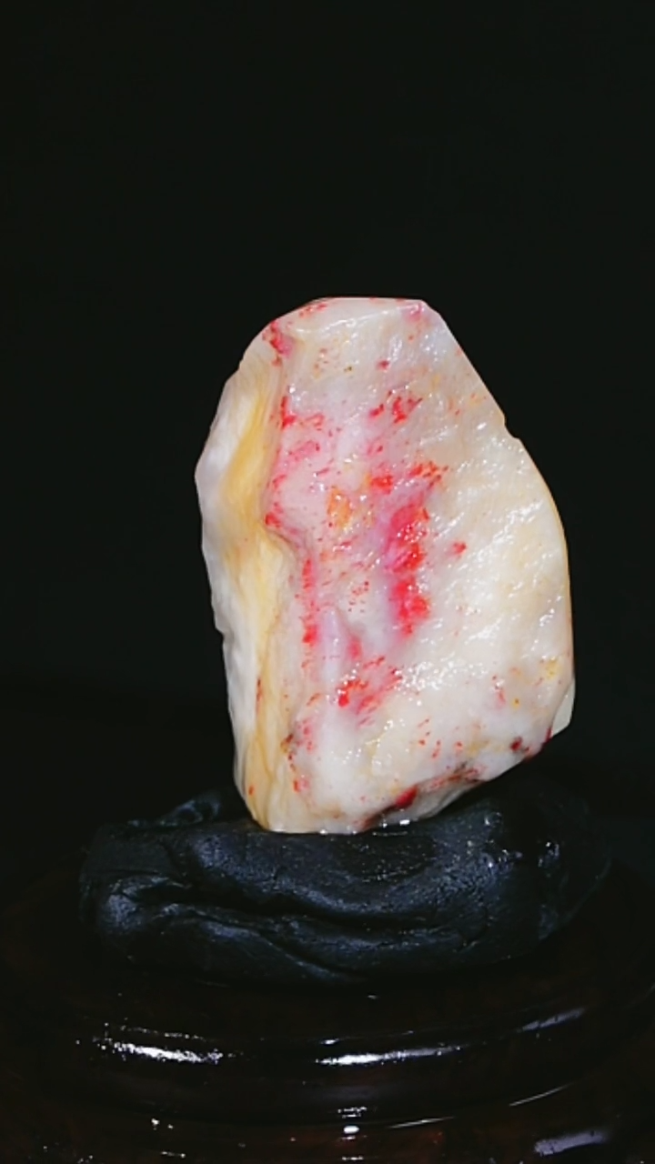 昌化石昌化鸡血石