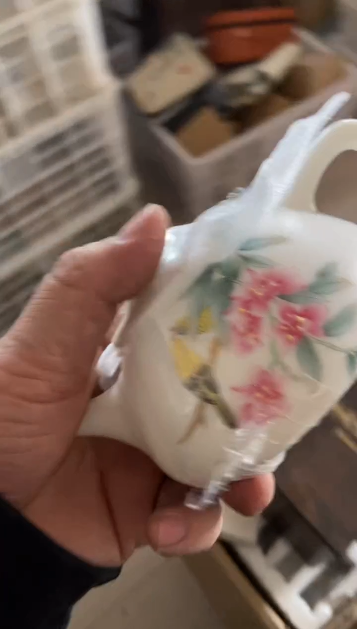 无运费险有瑕疵的摄影的产品有使用过的痕迹有点脏介意勿拍