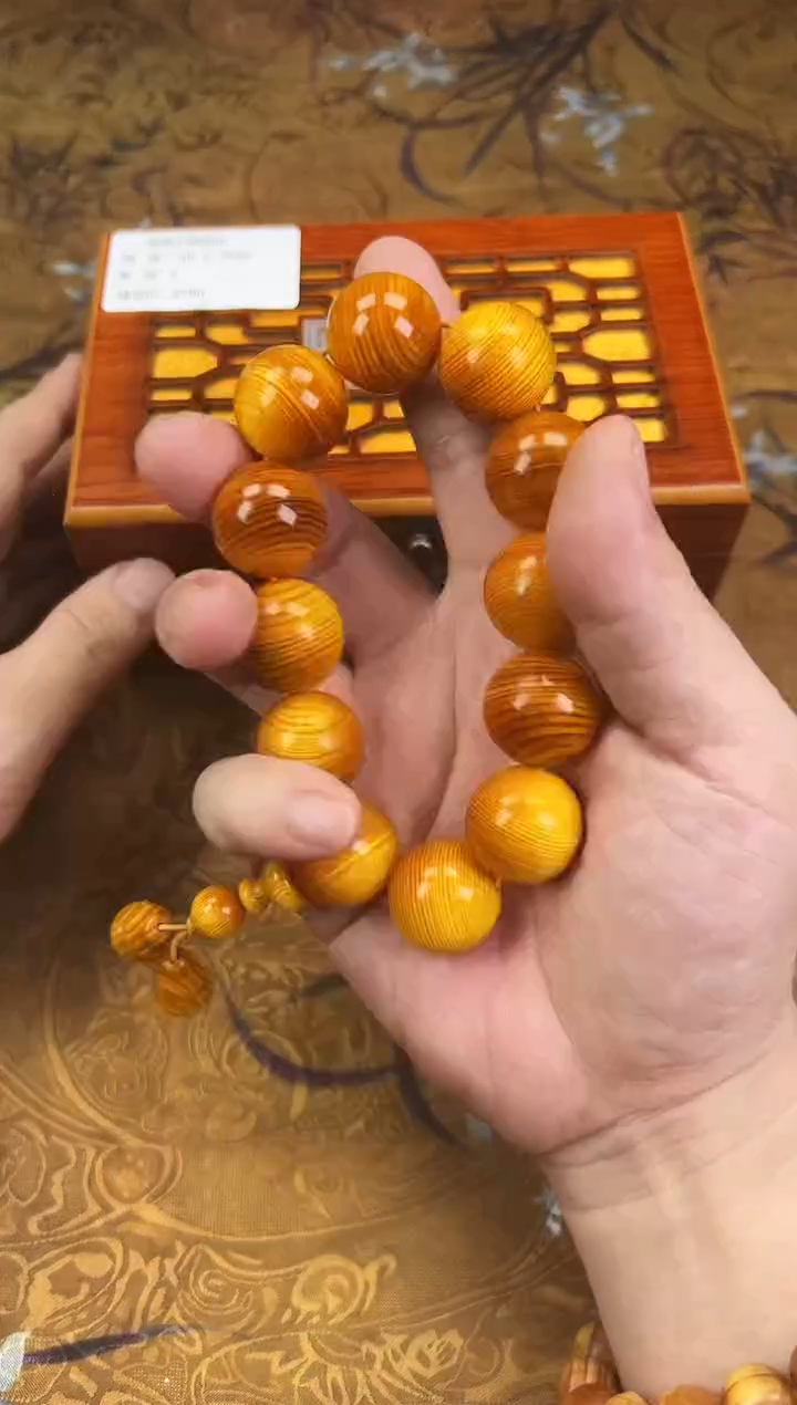 贝壳杉（血龙木）手串/手链精挑时尚精美手串