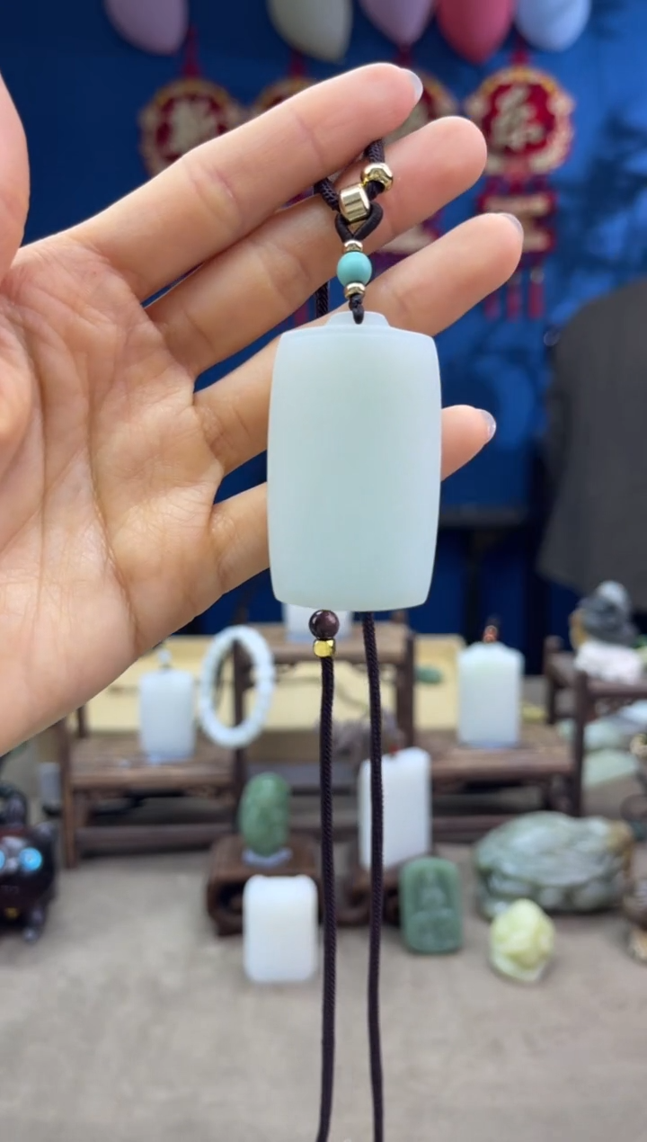 【闪购商品】和田玉颈饰未镶嵌1