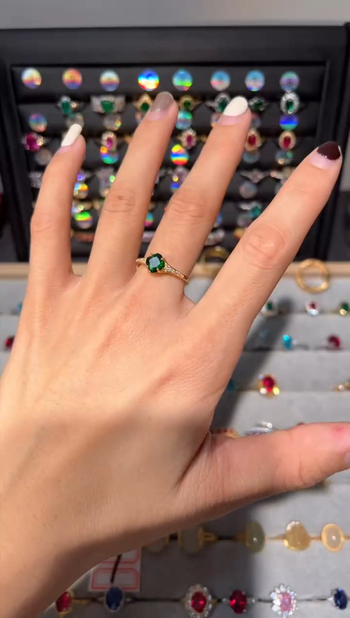 【闪购商品】祖母绿戒指银S925镶嵌0000