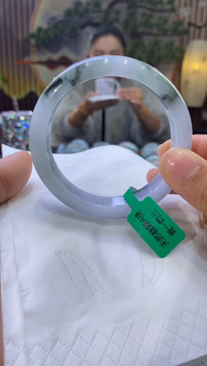 【闪购商品】翡翠手镯未镶嵌多人004433