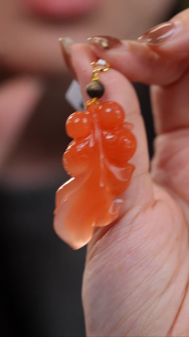 颈饰未镶嵌南红玛瑙10